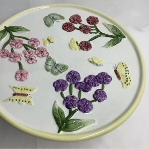 Gibson cake stand/riser